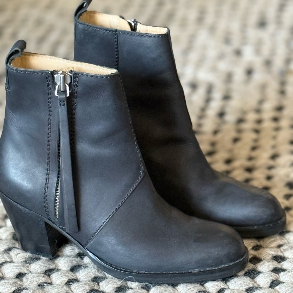 Acne Studios Pistol Short Boot